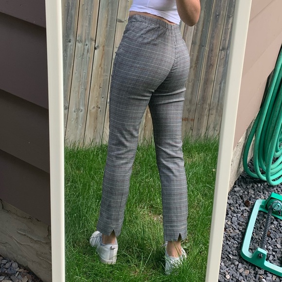 🌺 Brandy Melville Tildeen Pants 🌺 - Picture 3 of 6